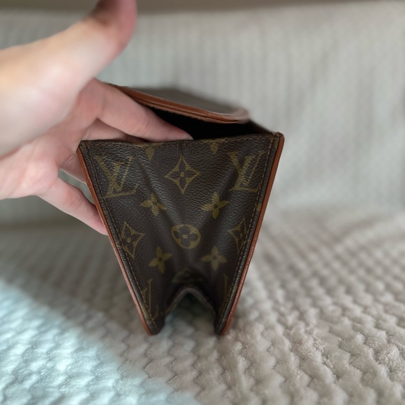 Louis Vuitton pochete dame clutch. - Picture 5 of 13